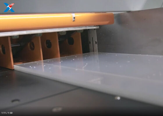 Beli 2mm Custom Cut Acrylic Sheet Dengan Electronic Cutting Saw online manufacture