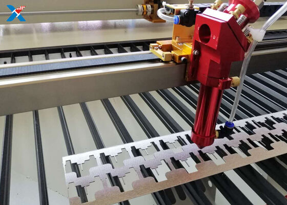 Lembaran Akrilik Potong Kustom 3mm Bening Pemotongan Laser Akurasi Tinggi